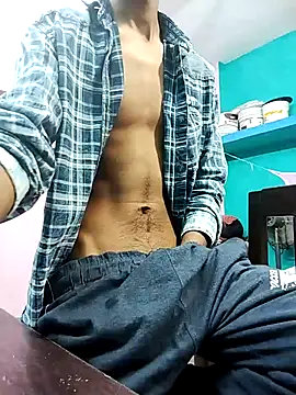 Snapshot of Afgref5335 chatting on November 10, 5:01 pm Afgref5335 online show from November 10, 5:01 pm