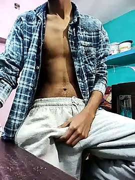 Snapshot of Afgref5335 chatting on December 3, 9:40 am Afgref5335 online show from December 3, 9:40 am