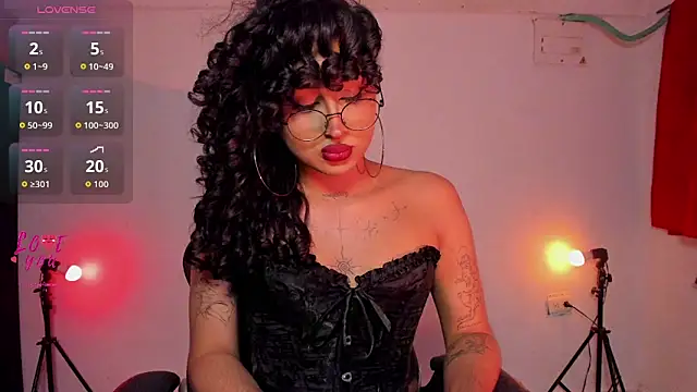 Snapshot of Heka_Prudence chatting on June 18, 3:07 am Heka Prudence online show from June 18, 3:07 am