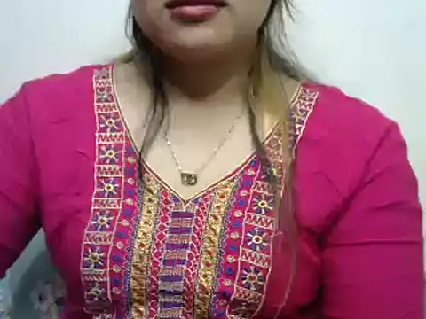 Snapshot of Come-on-over chatting on January 22, 6:41 pm Come-on-over online show from January 22, 6:41 pm