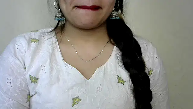 Snapshot of Come-on-over chatting on January 26, 9:07 pm Come-on-over online show from January 26, 9:07 pm