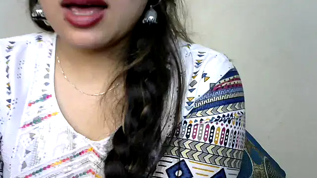 Snapshot of Come-on-over chatting on January 27, 5:37 pm Come-on-over online show from January 27, 5:37 pm