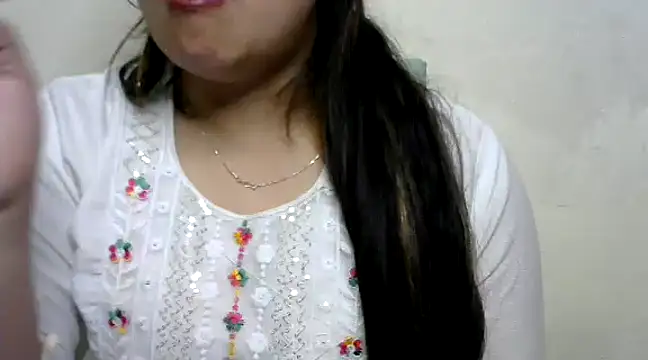 Snapshot of Come-on-over chatting on February 4, 9:10 pm Come-on-over online show from February 4, 9:10 pm