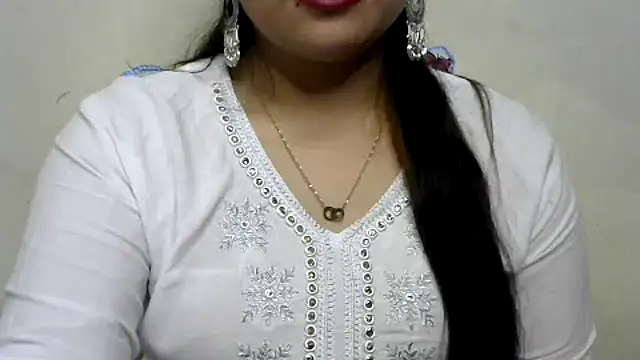 Snapshot of Come-on-over chatting on February 25, 7:36 pm Come-on-over online show from February 25, 7:36 pm