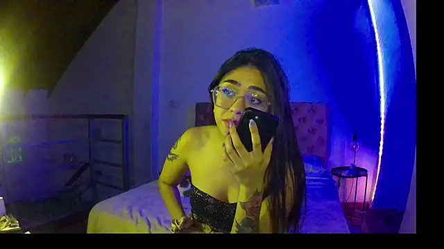 Snapshot of soygalaof chatting on December 15, 2:05 am soygalaof online show from December 15, 2:05 am