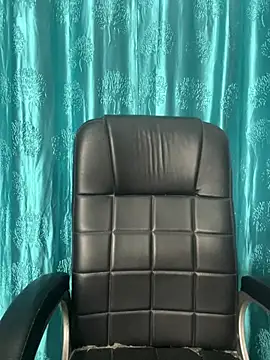 poision51 online show from February 25, 10:04 am