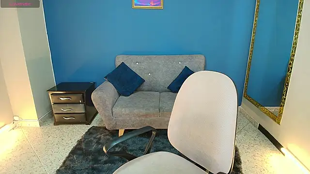 Snapshot of miacarperr1 chatting on February 1, 2:26 am miacarperr1 online show from February 1, 2:26 am