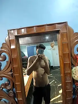 Snapshot of Dexiboy chatting on March 22, 9:13 am Dexiboy online show from March 22, 9:13 am