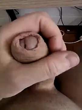 lovedoggy03 online show from June 8, 3:45 pm