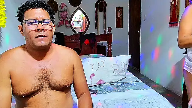 Snapshot of rosi_pamela chatting on January 17, 3:00 am rosi pamela online show from January 17, 3:00 am