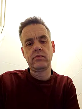 Snapshot of Hectorthyssen1 chatting on February 14, 7:23 pm Hectorthyssen1 online show from February 14, 7:23 pm