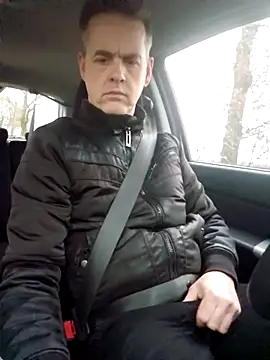 Snapshot of Hectorthyssen1 chatting on February 24, 4:58 pm Hectorthyssen1 online show from February 24, 4:58 pm