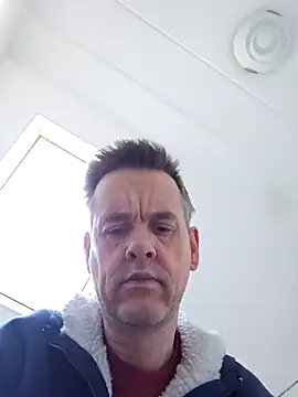 Snapshot of Hectorthyssen1 chatting on March 2, 1:49 pm Hectorthyssen1 online show from March 2, 1:49 pm