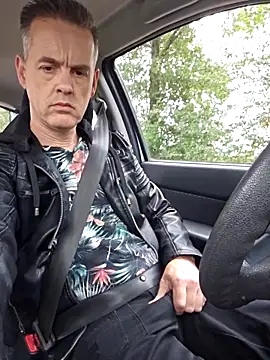 Snapshot of Hectorthyssen1 chatting on September 17, 3:03 pm Hectorthyssen1 online show from September 17, 3:03 pm