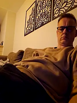 Snapshot of Hectorthyssen1 chatting on October 15, 10:43 pm Hectorthyssen1 online show from October 15, 10:43 pm