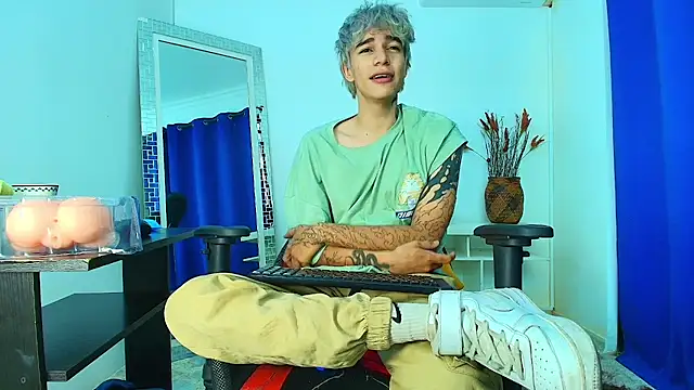 Zacktk7 online show from February 28, 8:07 pm