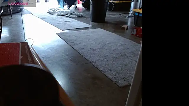 Snapshot of 69vivian chatting on December 13, 8:15 pm 69vivian online show from December 13, 8:15 pm