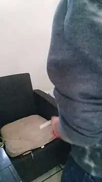 Snapshot of miketripi420 chatting on December 14, 2:55 pm miketripi420 online show from December 14, 2:55 pm