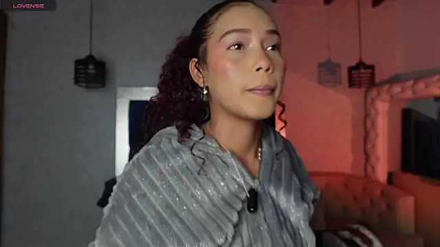Snapshot of Salome_Williamss chatting on June 20, 1:25 pm Salome Williamss online show from June 20, 1:25 pm