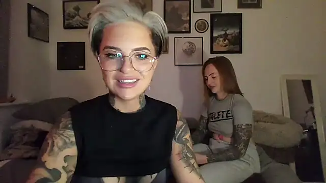 Snapshot of Alexandersonxo chatting on October 27, 7:18 pm Alexandersonxo online show from October 27, 7:18 pm