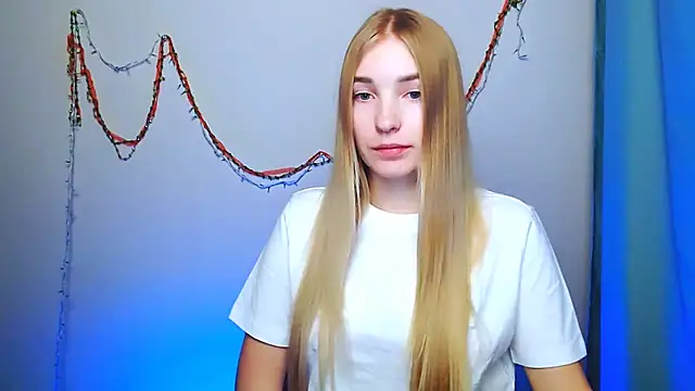 Queen ofLove online show from December 19, 3:08 pm