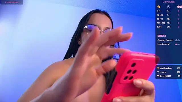 mariaan m  online show from December 14, 9:14 am