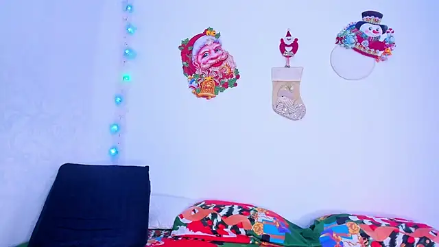 gisellove1 online show from December 16, 12:48 am