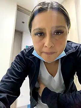 Snapshot of Keittly_ chatting on October 29, 5:20 am Keittly online show from October 29, 5:20 am