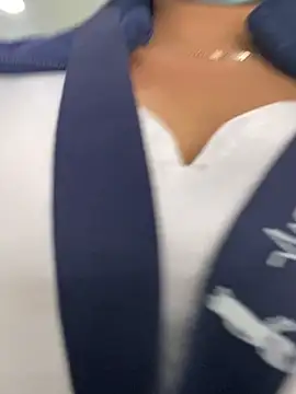 Snapshot of Keittly_ chatting on November 15, 1:18 pm Keittly online show from November 15, 1:18 pm