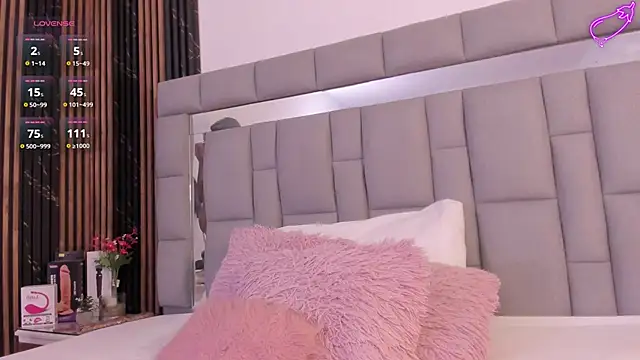 vivianne scott online show from November 14, 12:04 pm