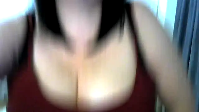 EmiliaLooo online show from September 15, 4:23 am