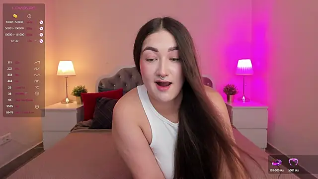 Snapshot of Aria_Blisss chatting on November 3, 12:46 am Aria Blisss online show from November 3, 12:46 am