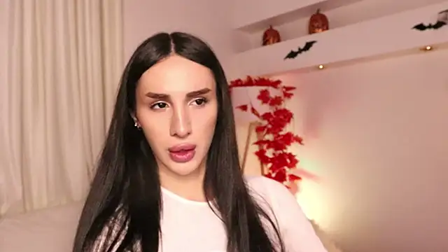 Kim Oberlin  online show from October 28, 11:25 am