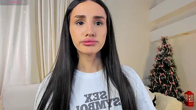 Kim Oberlin  online show from December 19, 11:28 am