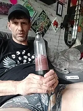 Gilgamesch1704 online show from June 7, 1:37 pm