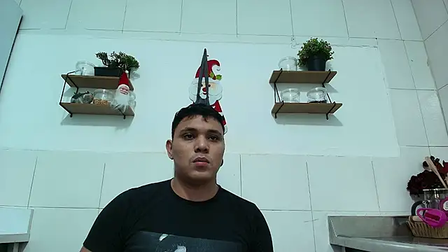 couple lovelyds online show from January 18, 8:34 pm