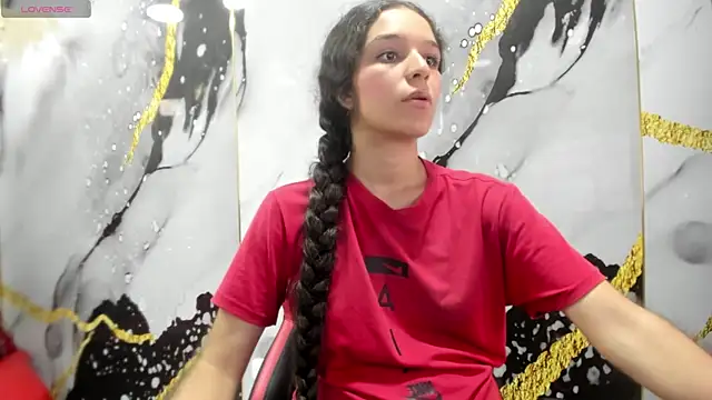 ariana  sweet  online show from February 7, 6:44 pm