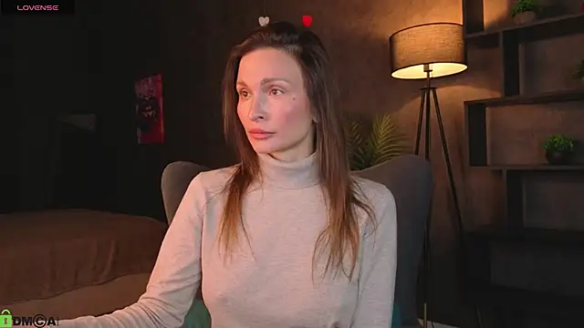 Snapshot of Beatrice_Brice chatting on May 7, 12:49 am Beatrice Brice online show from May 7, 12:49 am