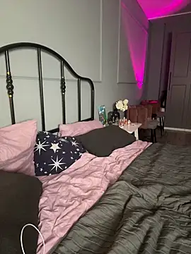 Snapshot of Sweet_Evva chatting on December 7, 5:20 pm Sweet Evva online show from December 7, 5:20 pm