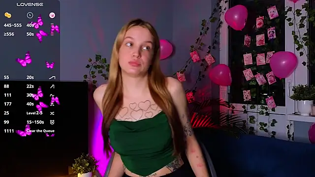 Snapshot of Sweet_Evva chatting on February 10, 4:47 pm Sweet Evva online show from February 10, 4:47 pm