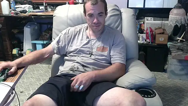 ScubaStevex online show from October 16, 2:45 am