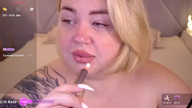 Snapshot of ZaraReignn chatting on November 30, 1:59 pm ZaraReignn online show from November 30, 1:59 pm