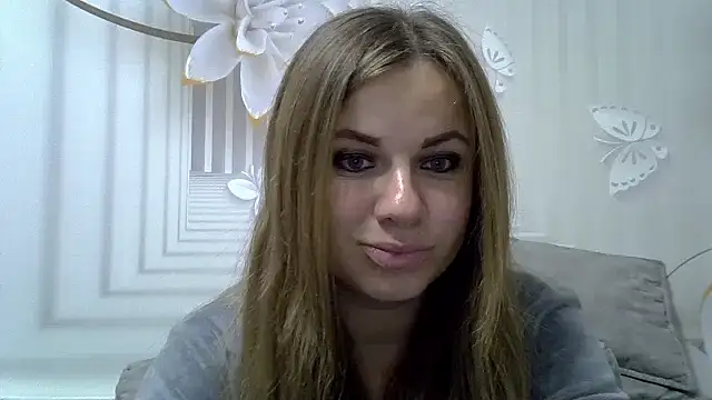 TinaFun4u online show from November 7, 9:04 pm