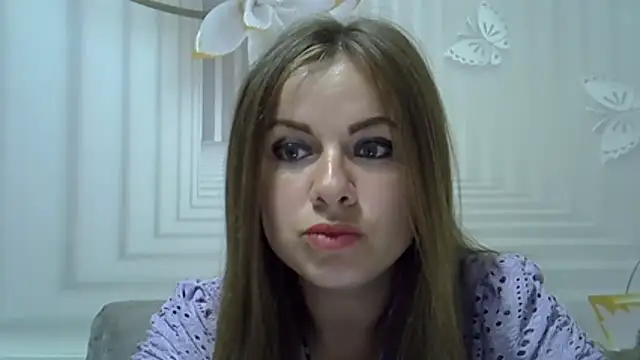 Snapshot of TinaFun4u chatting on July 22, 7:49 pm TinaFun4u online show from July 22, 7:49 pm
