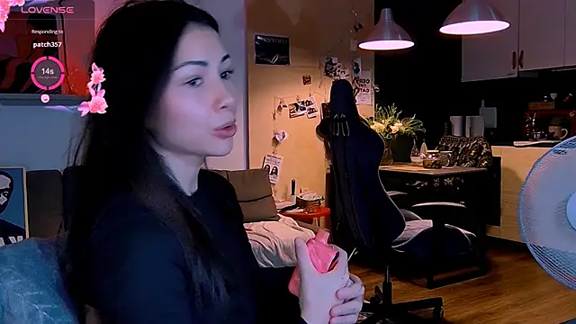 KatiKate online show from November 7, 3:56 pm