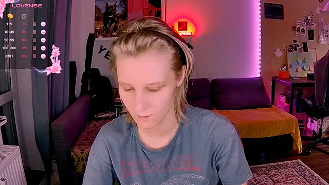 KatiKate online show from December 3, 2:26 pm