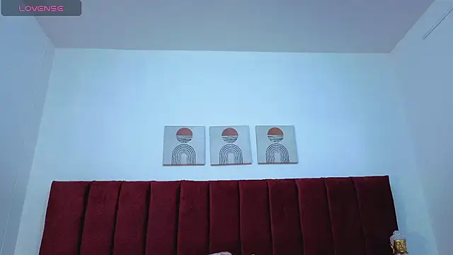 selena castillo online show from September 15, 8:20 pm