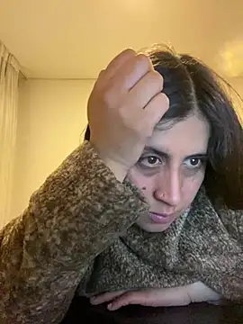 girl anni online show from March 2, 3:13 am
