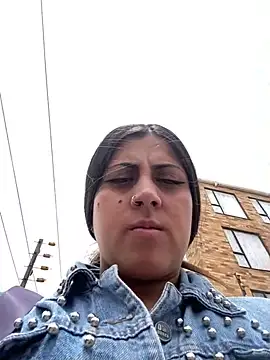 girl anni online show from March 13, 5:39 pm