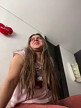 girl anni online show from September 13, 3:12 pm